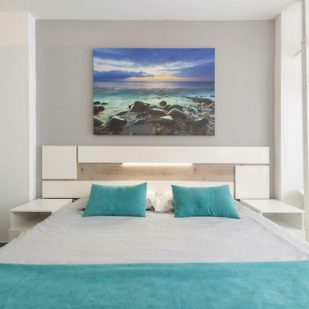 1St Line Studio Las Canteras Beach - Wifi Apartment ลาสปัลมาส เด กรานคานาเรีย ภายนอก รูปภาพ