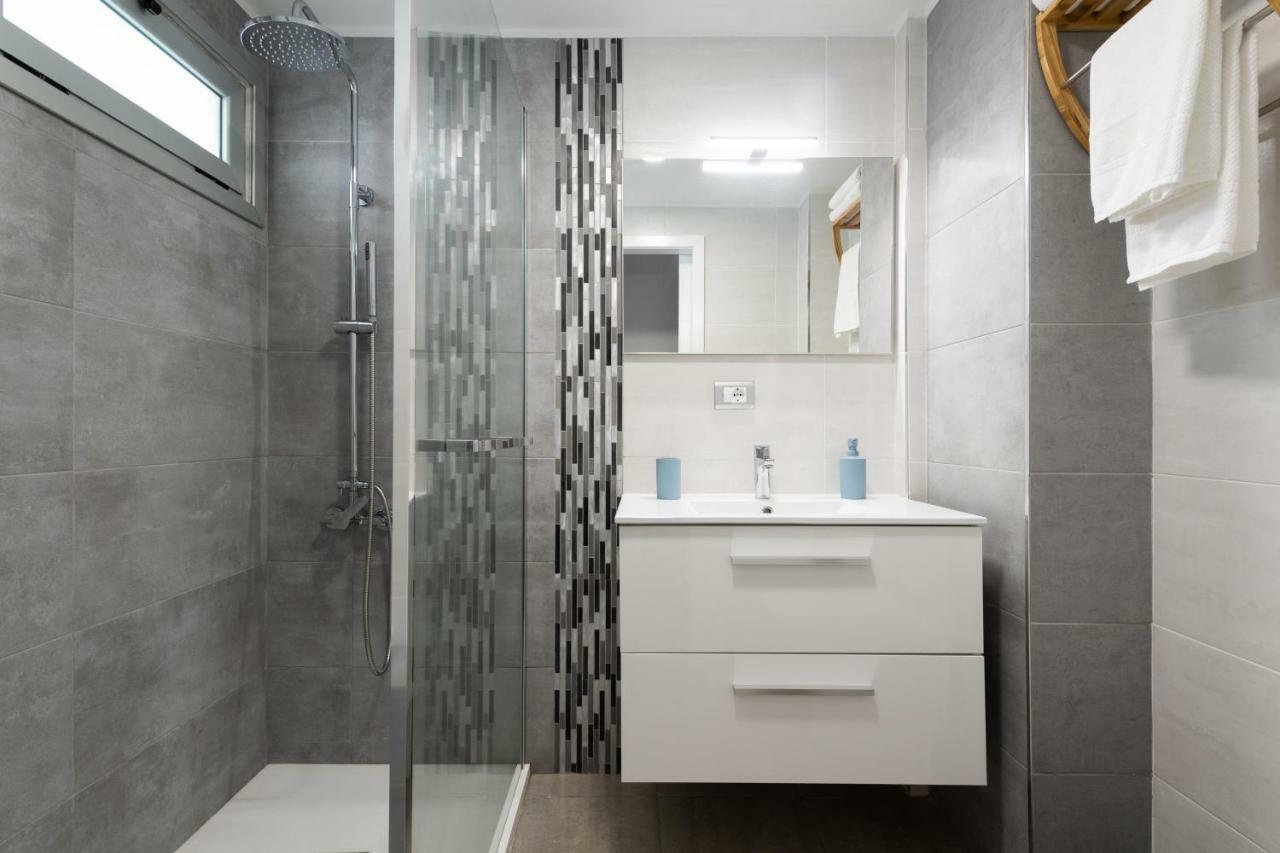 1St Line Studio Las Canteras Beach - Wifi Apartment ลาสปัลมาส เด กรานคานาเรีย ภายนอก รูปภาพ